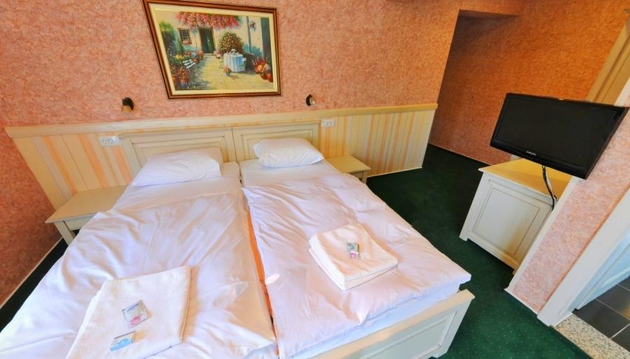 Motel Most Liyubuşka Dış mekan fotoğraf